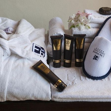 L'Ea Bianca Luxury Resort Baja Sardinia Bagian luar foto