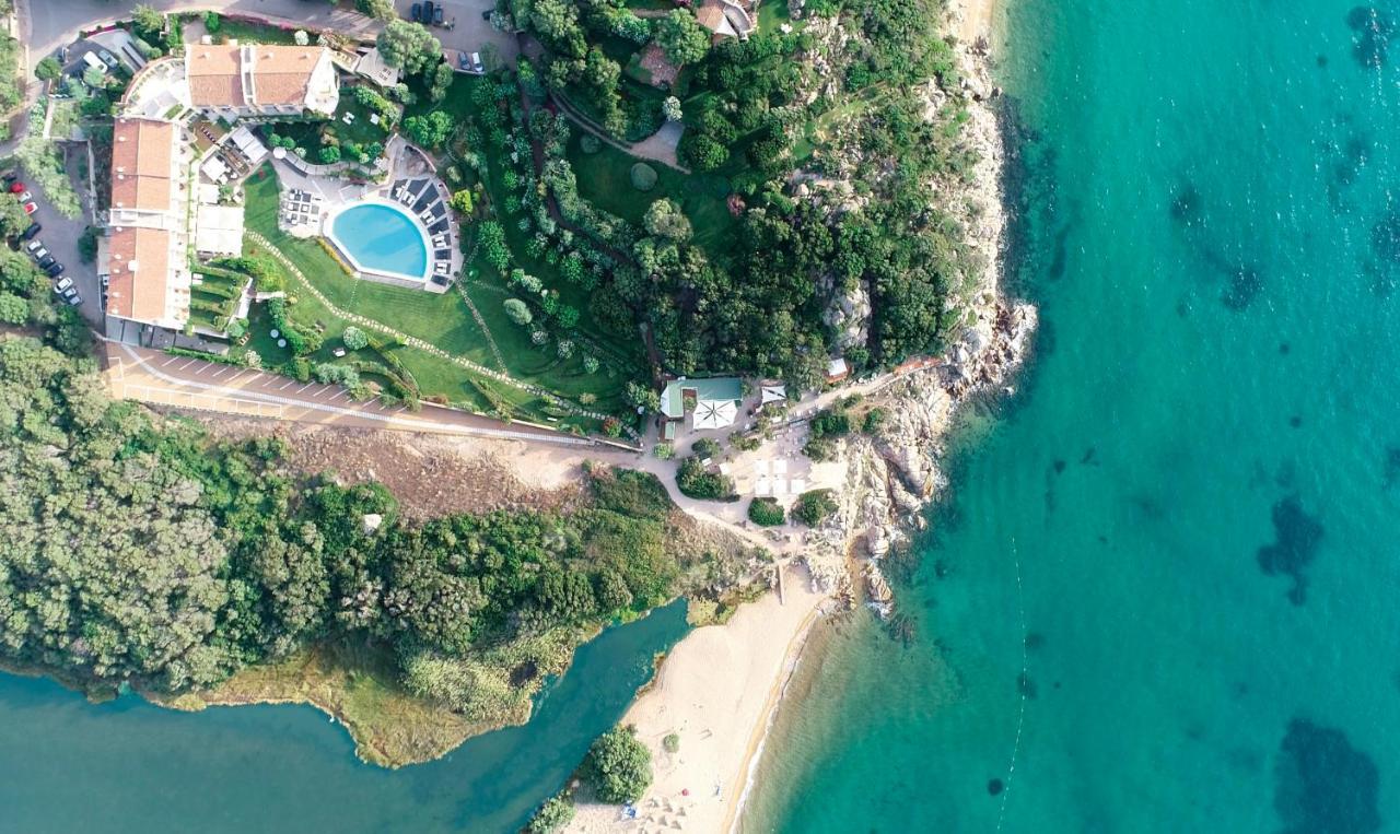 L'Ea Bianca Luxury Resort Baja Sardinia Bagian luar foto