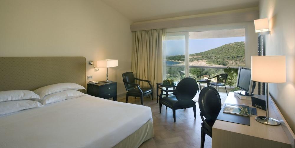 L'Ea Bianca Luxury Resort Baja Sardinia Bagian luar foto