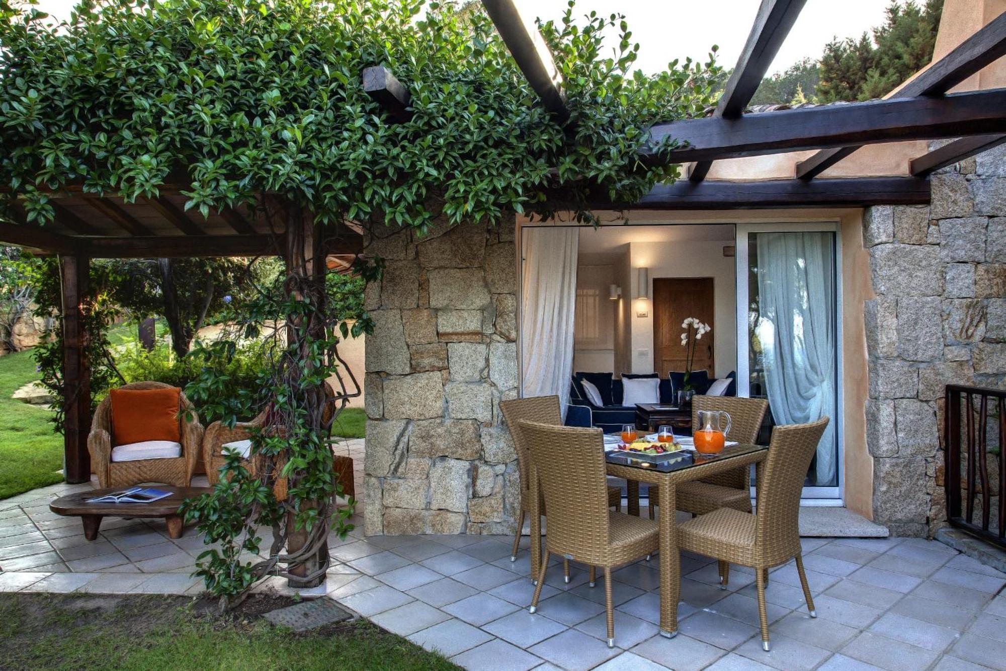 L'Ea Bianca Luxury Resort Baja Sardinia Bagian luar foto