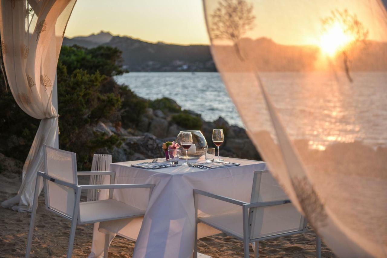 L'Ea Bianca Luxury Resort Baja Sardinia Bagian luar foto
